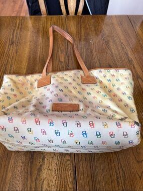 Large Dooney & Bourke Cream Tote with Multicolor DB Logo and Tan Straps